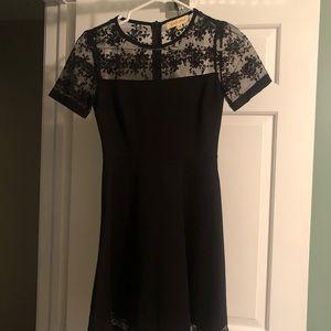 Black swan black dress.